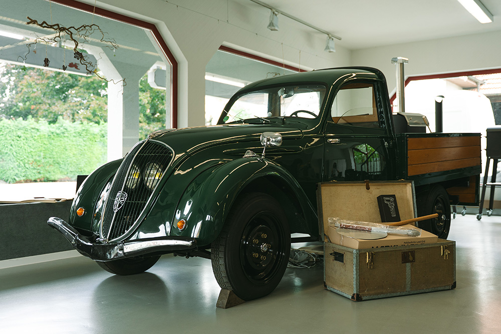 Flammkuchen Showroom Vintage